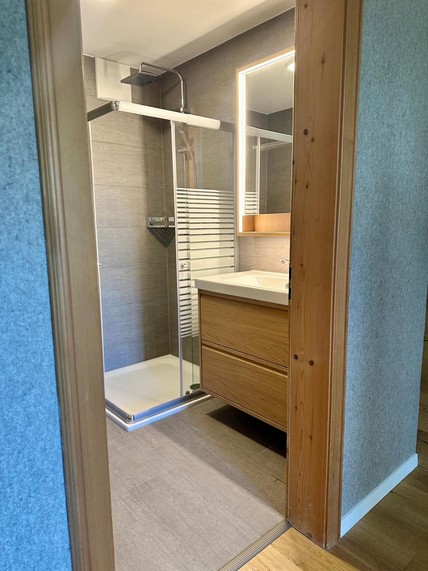 Wunderstay Alpine 3 Chic Studio Central Location Клостерс Екстер'єр фото